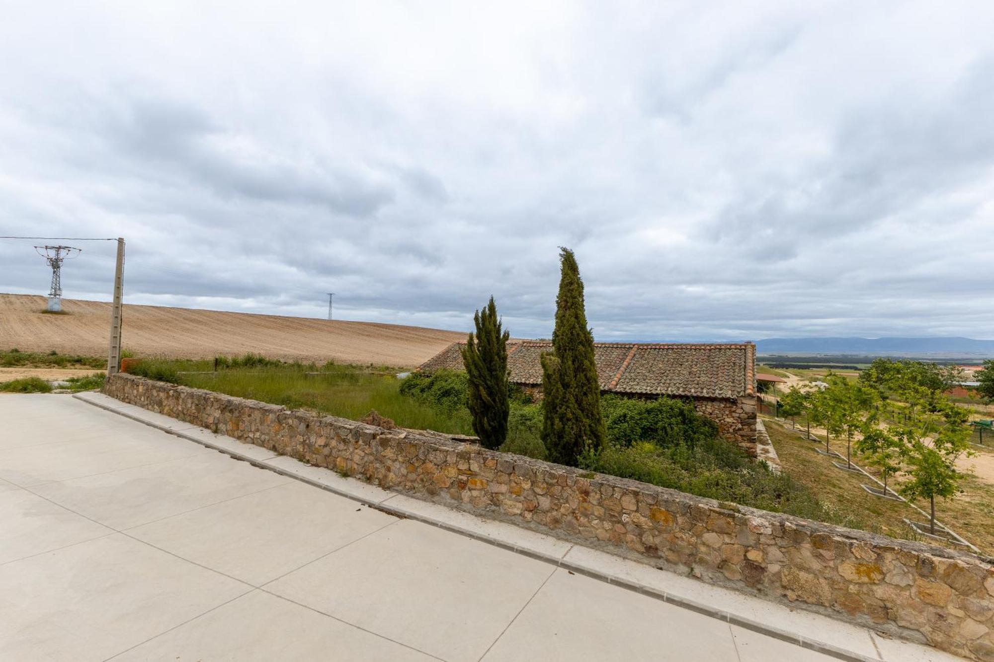 Villa La Casona Y Casitas De Tabladillo Santa Maria la Real de Nieva Exterior foto